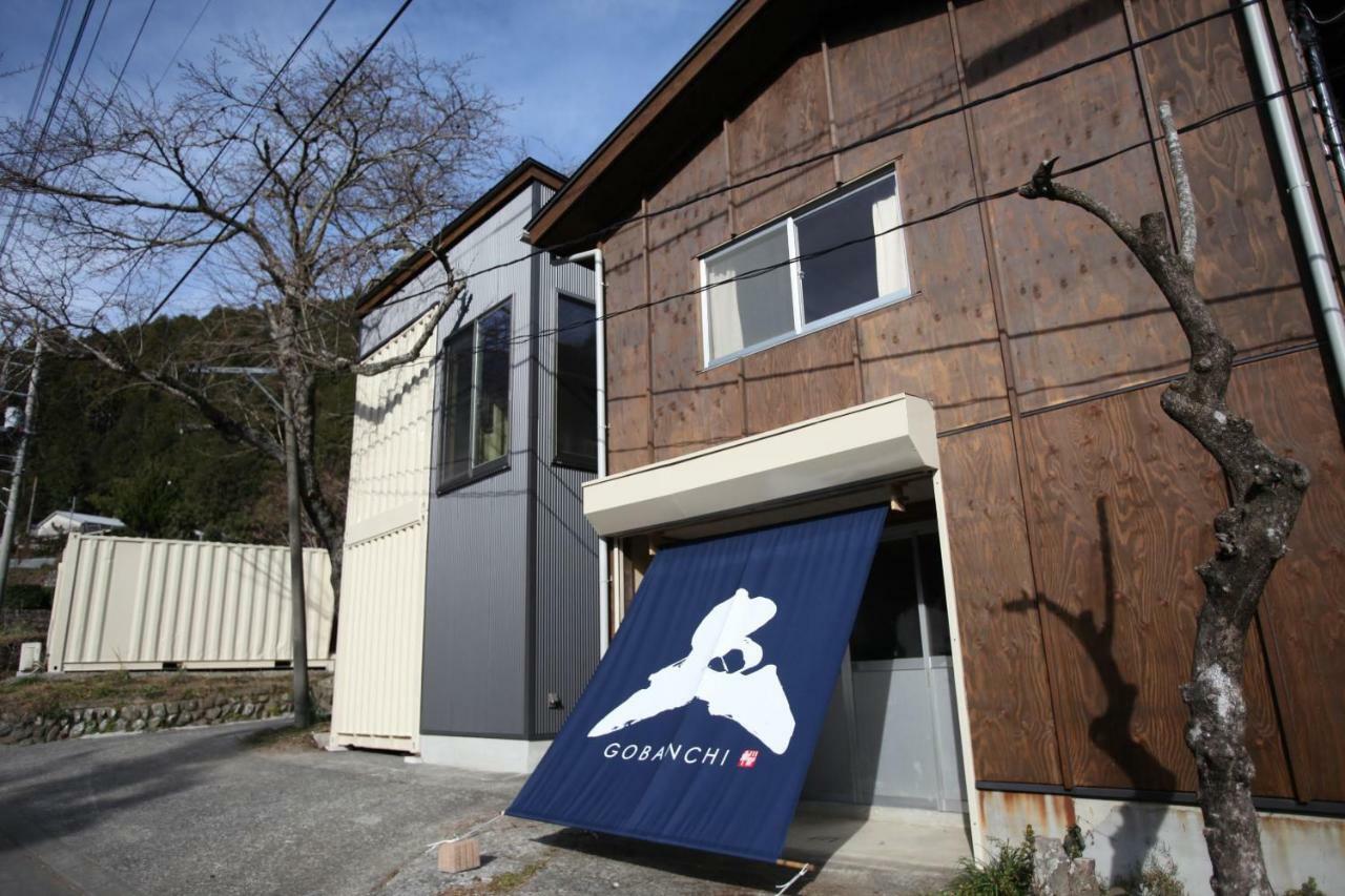 山の中の一棟貸切宿 五番地 Nambu (Yamanashi) ภายนอก รูปภาพ